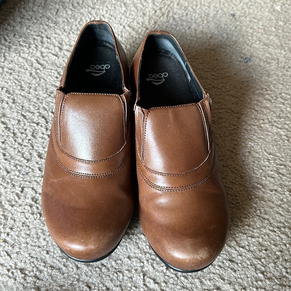 Abeo shoes